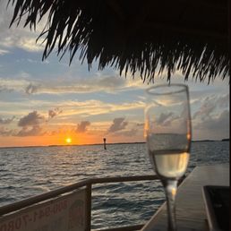 Key Largo Sunset Tiki Cruise with Captain Ryan