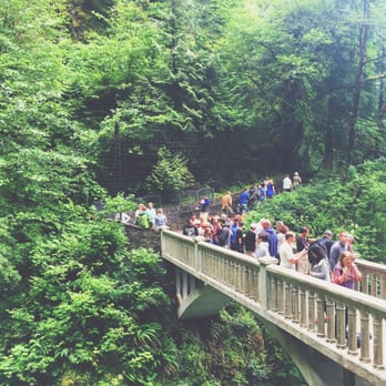 Multnomah Falls - Hiking Near Me - Bridal Veil, Oregon Multnomah Falls - Hiking Near Me - Bridal Veil, Oregon