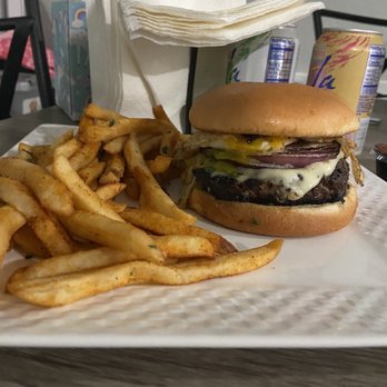 The Hideout Kitchen - Hideout Burger - New American Near Me - Lafayette, California The Hideout Kitchen - Hideout Burger - New American Near Me - Lafayette, California