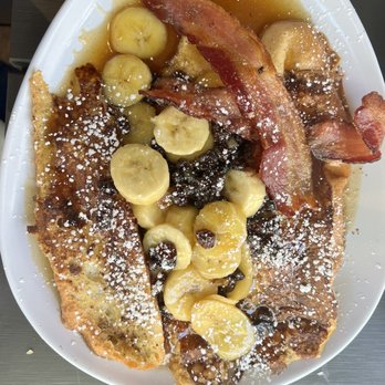 Ruby Slipper Central Business District - Bananas foster French toast - Breakfast & Brunch Near Me - New Orleans, Louisiana Ruby Slipper Central Business District - Bananas foster French toast - Breakfast & Brunch Near Me - New Orleans, Louisiana