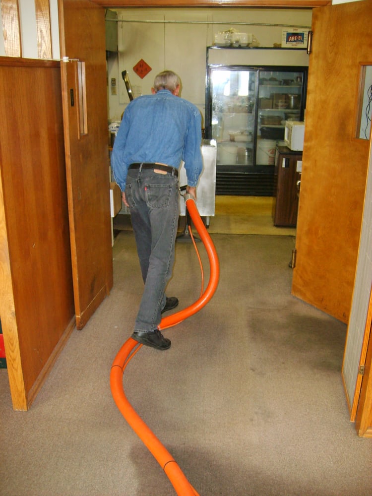 COAST RANGE CARPET CLEANERS Updated July 2024 1035 NE Cedar St
