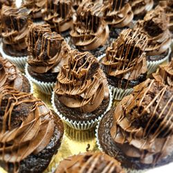 Cutes and Cakes