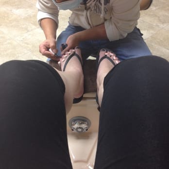Emma's Nails And Spa - Pedicure - Nail Salons Near Me - Philadelphia, Pennsylvania