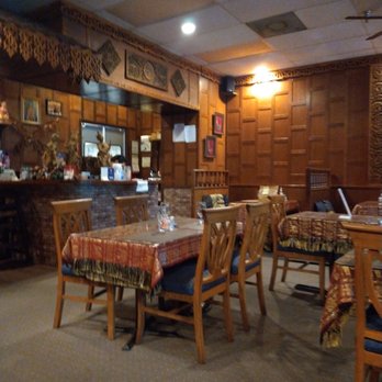 Thai Ruby - Pretty atmosphere - Thai Near Me - Tampa, Florida