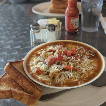 Vonda's Kitchen - Shrimp and grits - Soul Food Near Me - Newark, New Jersey Vonda's Kitchen - Shrimp and grits - Soul Food Near Me - Newark, New Jersey