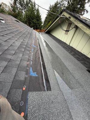 Skyrise Roofing & Gutters on Yelp
