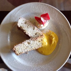 Per Bacco - Torta di nocciole piemontesi con crema allo zabaglione