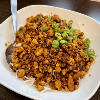 Wok & Roll - Chicken Lettuce Wrap - Gluten-Free Near Me - Williamsville, New York Wok & Roll - Chicken Lettuce Wrap - Gluten-Free Near Me - Williamsville, New York