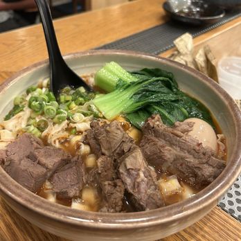 formoosa - Taiwanese Beef Noodle Soup wavy noodles - Taiwanese Near Me - San Diego, California formoosa - Taiwanese Beef Noodle Soup wavy noodles - Taiwanese Near Me - San Diego, California