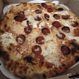 Vodka pizza with pepperoni