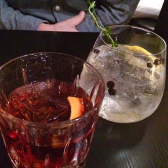Bar Oso - Negroni (front $14.50) and the Botanist gin and tonic (back $14.50) Dec. 2016 - Cocktail Bars Near Me