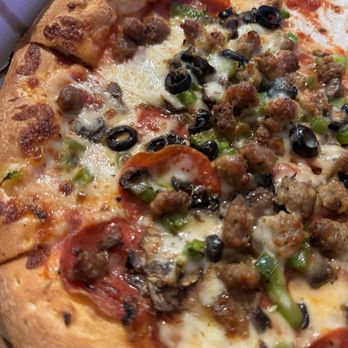 Big E Pizza - Special Deluxe - Pizza Near Me - Signal Hill, California Big E Pizza - Special Deluxe - Pizza Near Me - Signal Hill, California