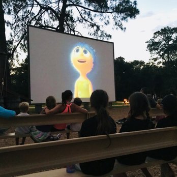 Fort Wilderness Campgrounds - Daily Movie night! Check calendar for movie schedule. Lots of seating. Bring s'mores supplies before movie or s'mores kit is $10 - Campgrounds Near Me - Orlando, Florida Fort Wilderness Campgrounds - Daily Movie night! Check calendar for movie schedule. Lots of seating. Bring s'mores supplies before movie or s'mores kit is $10 - Campgrounds Near Me - Orlando, Florida