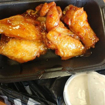 Wings Over Columbus - Sweet chili- smallest bone-in size - Chicken Wings Near Me - Upper Arlington, Ohio