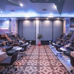 StarNailsBar - Clean and quite place