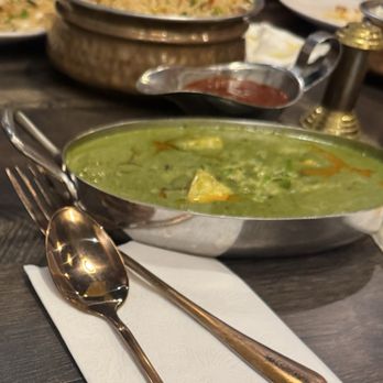 Hyderabadi Zaiqa - Palak paneer - Indian Near Me - New York, New York Hyderabadi Zaiqa - Palak paneer - Indian Near Me - New York, New York