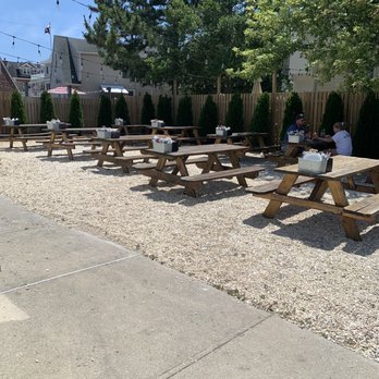Barrier Island - Outdoor seating - Burgers Near Me - Normandy Beach, New Jersey