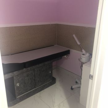 Perfect brows - Waxing Near Me - New York, New York Perfect brows - Waxing Near Me - New York, New York