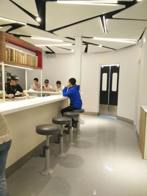 Milk & Cream Cereal Bar by null