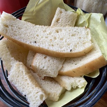 Alessa - Delicious Soft bread - Italian Near Me - Laguna Beach, California
