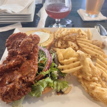 Castaways Gastropub - Buffalo chicken sandwich - Gastropubs Near Me - Jensen Beach, Florida Castaways Gastropub - Buffalo chicken sandwich - Gastropubs Near Me - Jensen Beach, Florida