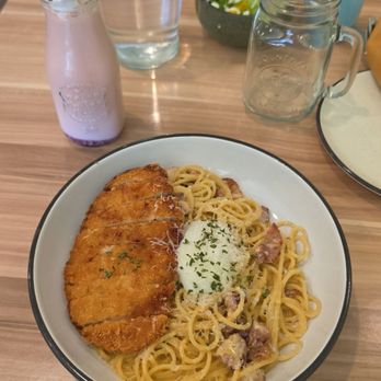 La Casa Mia - Carbonara pasta + Tonkatsu (extra) Strawberry Milk Tea - Italian Near Me - Milpitas, California La Casa Mia - Carbonara pasta + Tonkatsu (extra) Strawberry Milk Tea - Italian Near Me - Milpitas, California