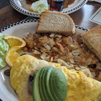 Black Bear Diner Fremont - California Omelette (avocado, mushrooms, jack cheese) with a side of Hash Browns and Sourdough Toast. - Diners Near Me - Fremont, California Black Bear Diner Fremont - California Omelette (avocado, mushrooms, jack cheese) with a side of Hash Browns and Sourdough Toast. - Diners Near Me - Fremont, California