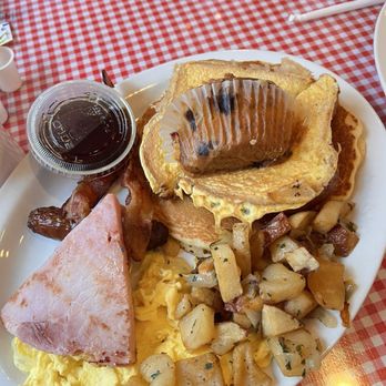 The American Pie Company - It was the everything breakfast sampler - Breakfast & Brunch Near Me - Sherman, Connecticut The American Pie Company - It was the everything breakfast sampler - Breakfast & Brunch Near Me - Sherman, Connecticut