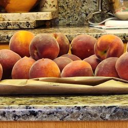 Sara's Roadside Stand - Juicy, delish peaches from SC to VA!!