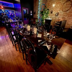The Purple Door - Dining room