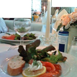 Deegenbergklinik - Eine Vorspeise beim Candlelightdiner (14täglich)