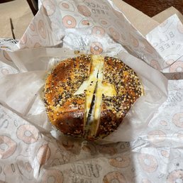 Everything bagel with turkey, egg, and cheese