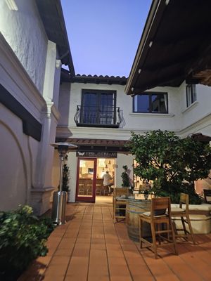 Dawn's Dream Winery by null