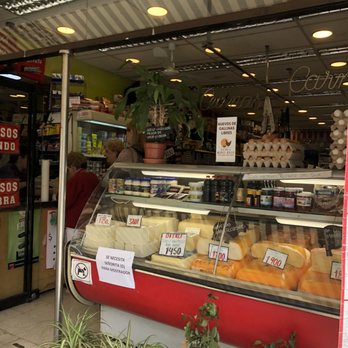 Luquillo - Front of connected grocery store - Chilean Near Me - Viña del Mar, VS Luquillo - Front of connected grocery store - Chilean Near Me - Viña del Mar, VS