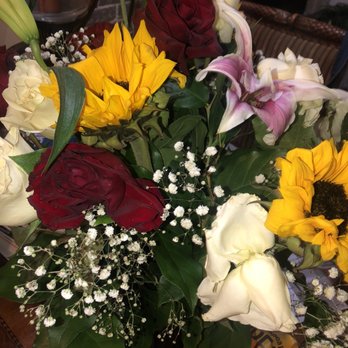 Joshua's Flower shop - Hubby, believed he was getting $124.00 worth of flowers.    This is at noon, when I arrived home for lunch on Valentines. - Florists Near Me - Cypress, California