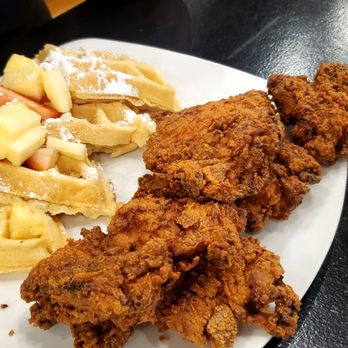 Toast Coffeehouse - a plate of fried chicken and waffles - Breakfast & Brunch Near Me - Long Beach, New York