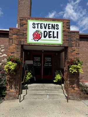 Stevens Deli by null