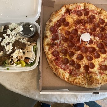 Big Guys Pizza - Pizza Near Me - Bridgeville, Pennsylvania Big Guys Pizza - Pizza Near Me - Bridgeville, Pennsylvania