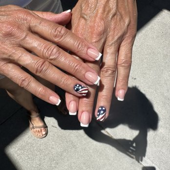 Nailtones - 4th of July nails by Sam at Nailtones - Nail Salons Near Me - San Jose, California Nailtones - 4th of July nails by Sam at Nailtones - Nail Salons Near Me - San Jose, California