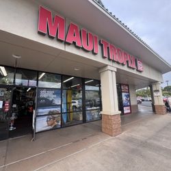 Maui Tropix - 10/14/26 FYI. Exterior. Entrance