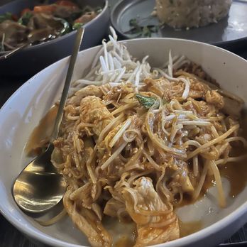Lamaii - Chicken Pad Thai - Thai Near Me - Las Vegas, Nevada Lamaii - Chicken Pad Thai - Thai Near Me - Las Vegas, Nevada