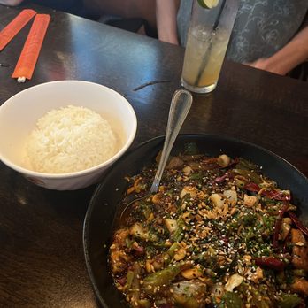 DanDan - Kung Pao Chicken- a little on the salty side and watch out for the chili kick - Asian Fusion Near Me - Milwaukee, Wisconsin DanDan - Kung Pao Chicken- a little on the salty side and watch out for the chili kick - Asian Fusion Near Me - Milwaukee, Wisconsin