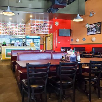 Pho Khang - the interior of a fast food restaurant - Vietnamese Near Me - Centennial, Colorado