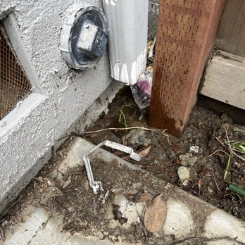 Sonrise Roofing - Water draining into the foundation Poor workmanship - Roofing Near Me - Fremont, California Sonrise Roofing - Water draining into the foundation Poor workmanship - Roofing Near Me - Fremont, California