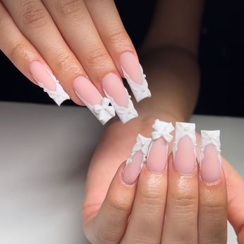 V Nails Spa - Nail Salons Near Me - Los Angeles, California V Nails Spa - Nail Salons Near Me - Los Angeles, California