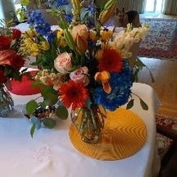 Jory's Flowers - The make-up bouquet. - Florists Near Me - Concord, California Jory's Flowers - The make-up bouquet. - Florists Near Me - Concord, California