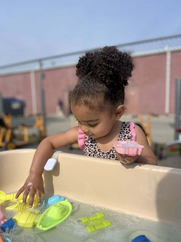 Grace's Place - childcare center in Plano, IL