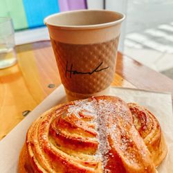 Belleville - Cardamom bun