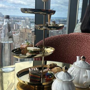 Nubeluz - afternoon tea for 1 - Cocktail Bars Near Me - New York, New York