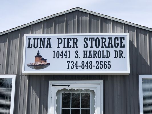 Luna Pier Storage